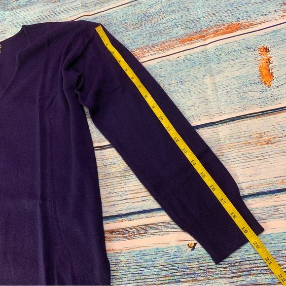 100% pure extra fine merino wool sweater v-neck navy pullover 424 Lord & Taylor - Picture 17 of 17